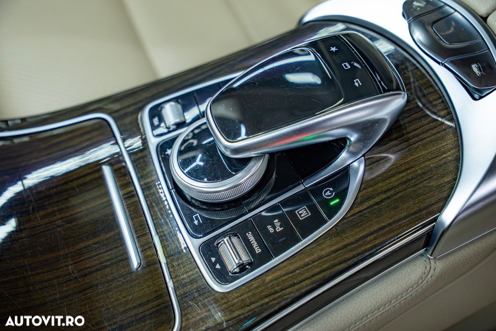 Mercedes-Benz GLC - 21