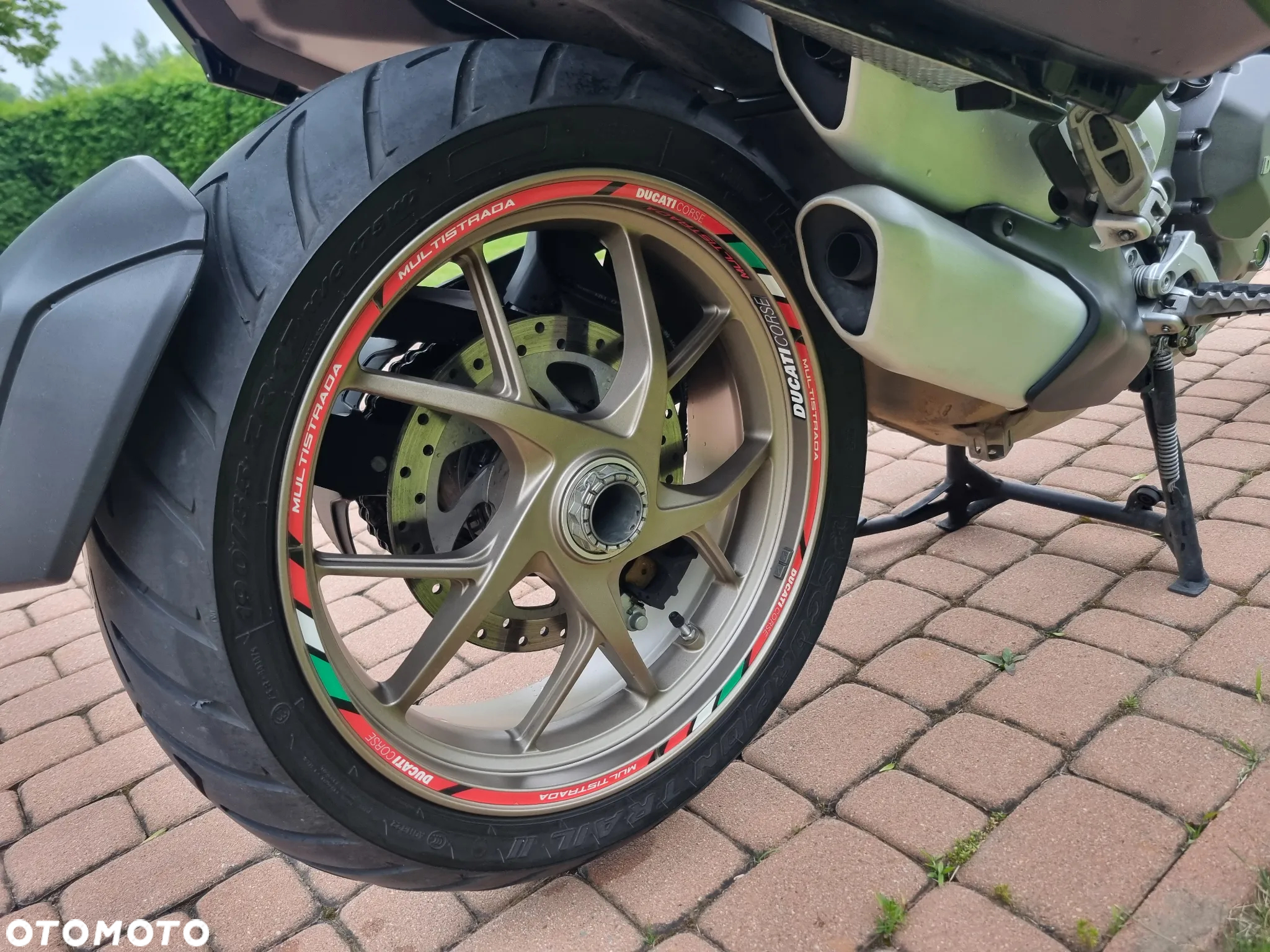 Ducati Multistrada - 10