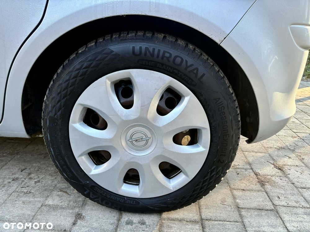 Opel Corsa 1.2 16V Enjoy - 12