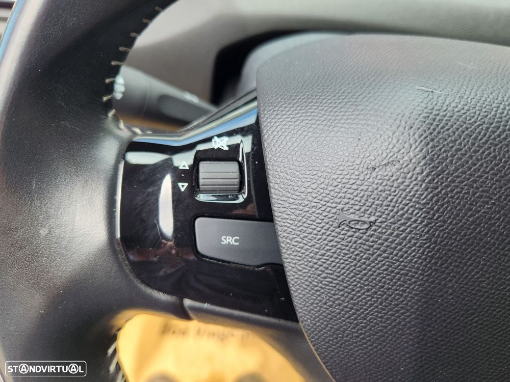 Peugeot 308 1.5 BlueHDi Business Line - 21