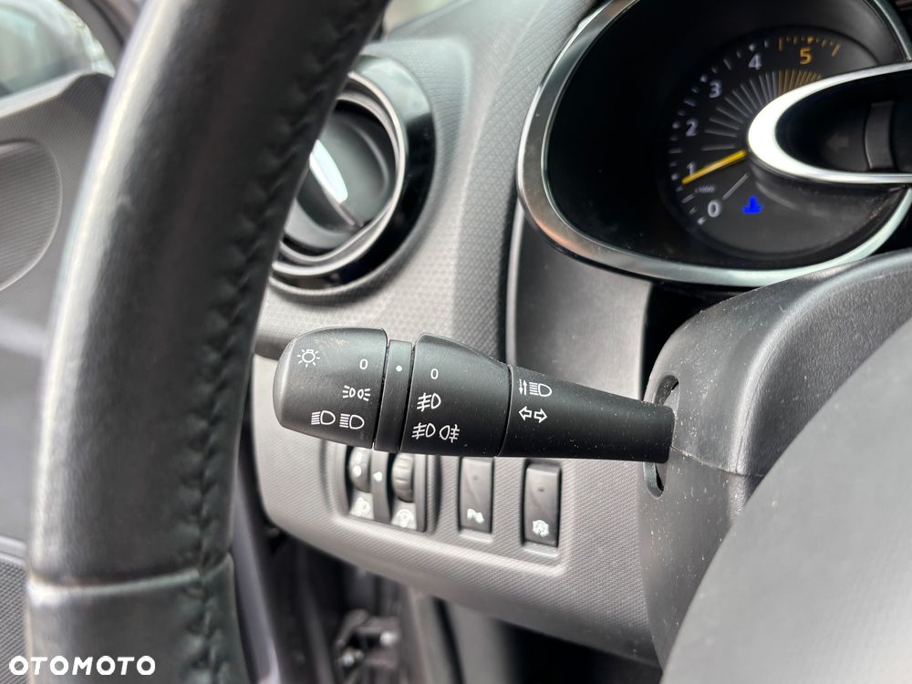 Renault Clio Energy dCi 90 Start & Stop Experience - 23