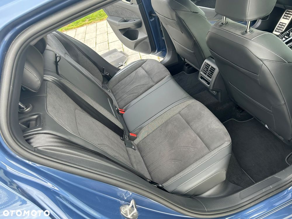 Volkswagen Golf 1.5 TSI EHybrid PHEV 150kW Edition 50 DSG - 11