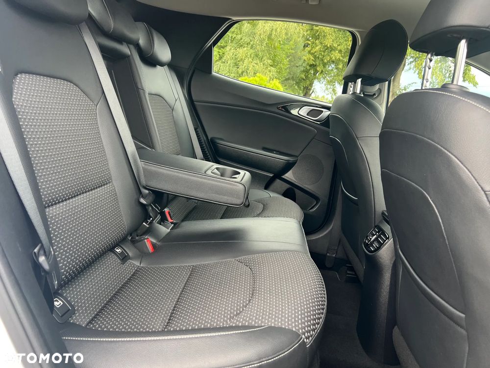 Kia XCeed 1.6 GDI DCT6 OPF SPIRIT - 33