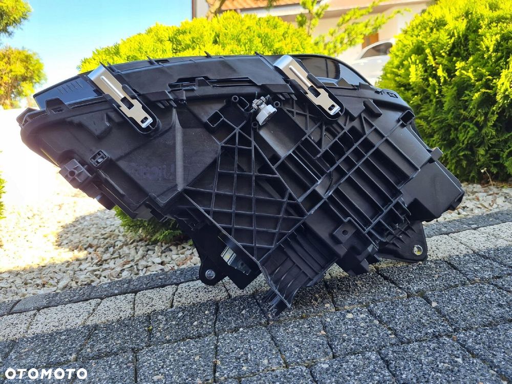 BMW 2 U06 Active Tourer Lampy przód Full Led Base Led 5A42243 5A42244 Okazja - 12