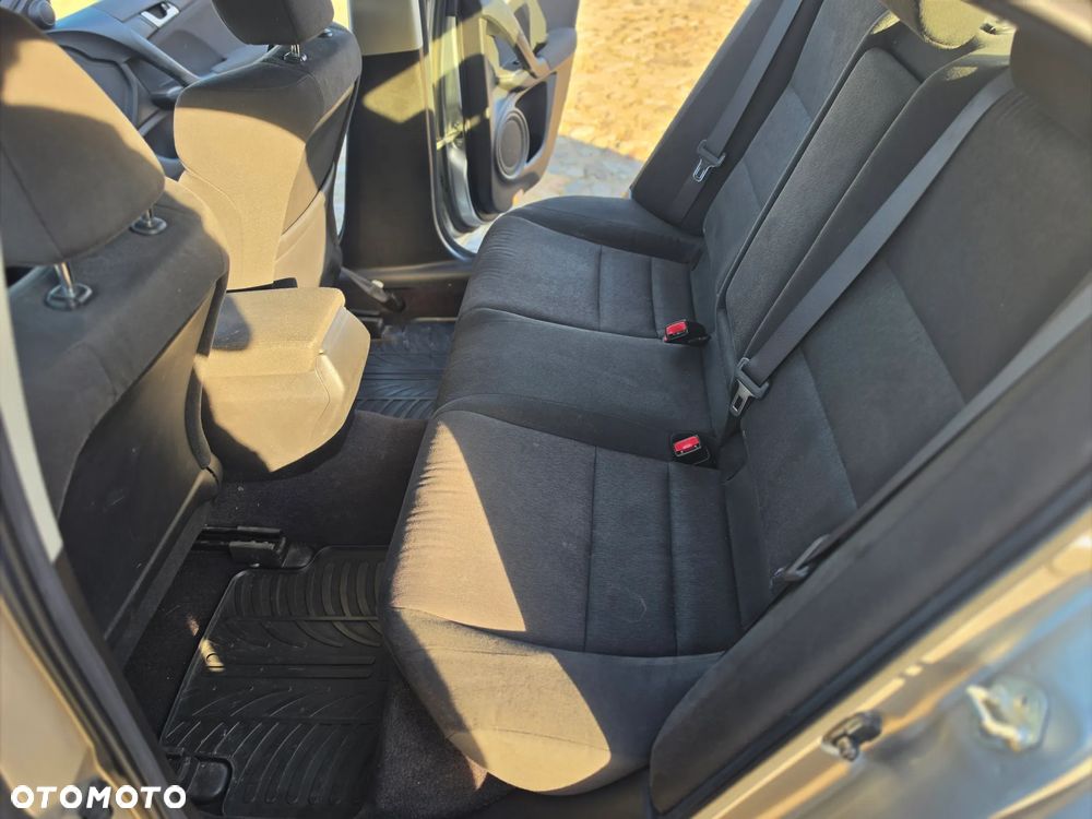Honda Accord 2.0 Elegance - 14