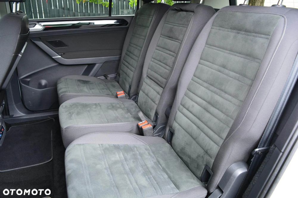 Volkswagen Touran 1.5 TSI EVO Highline DSG - 37