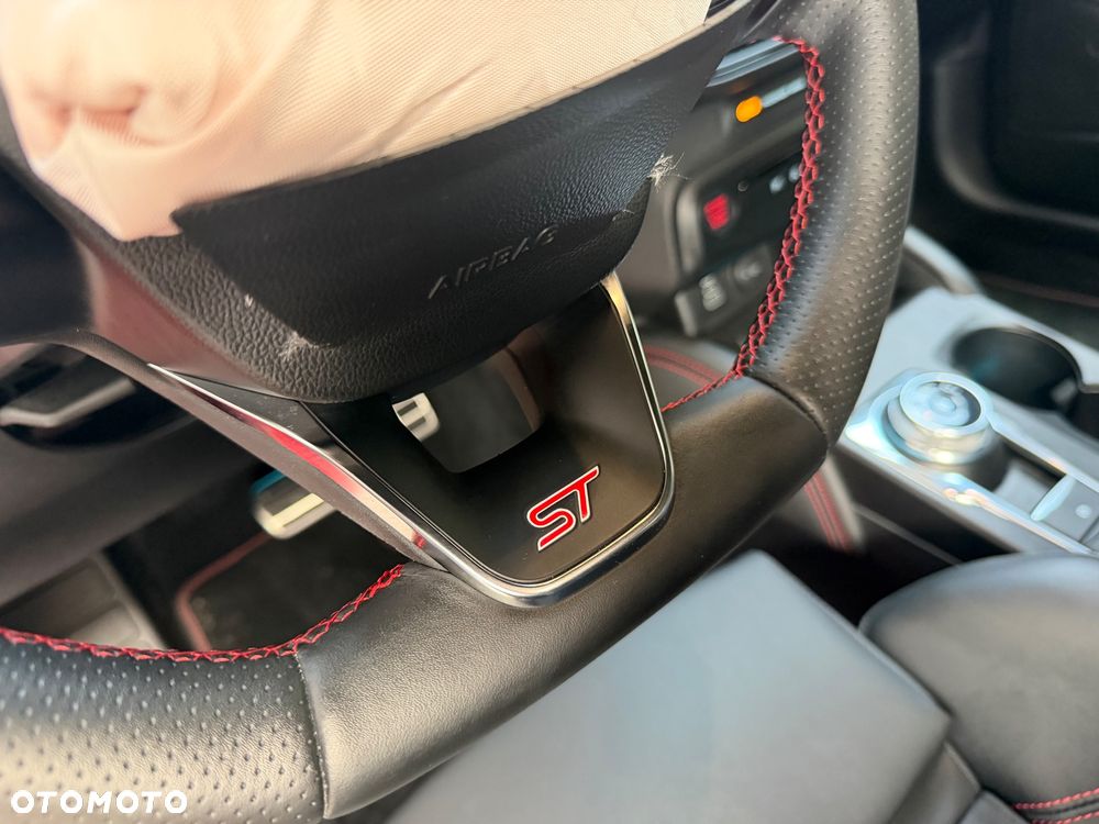 Ford Focus 2.3 EcoBoost S&S ST X - 32