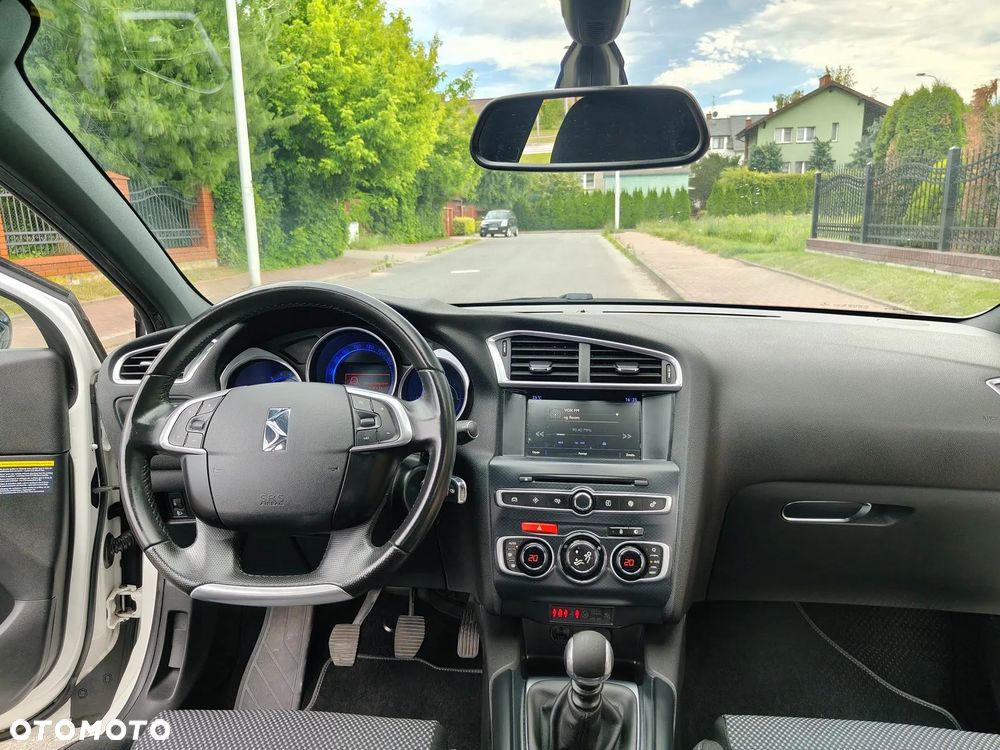 DS Automobiles DS 4 Crossback - 23