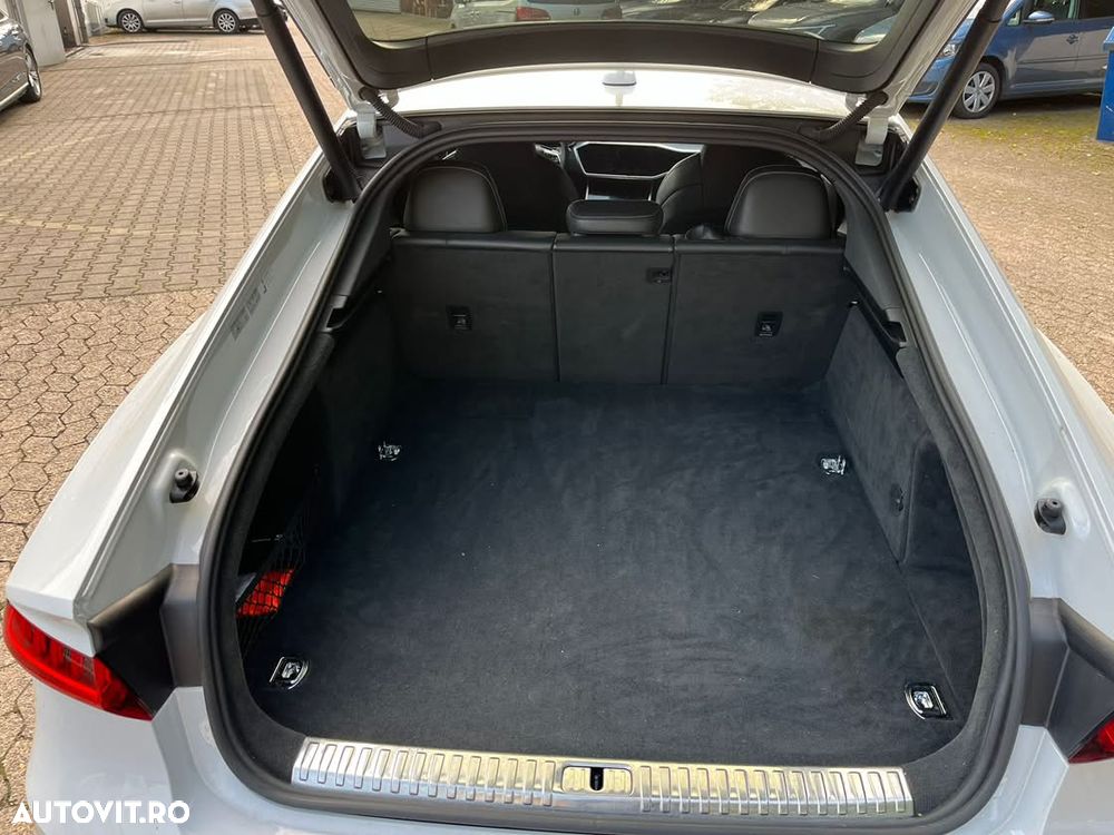 Audi A7 Sportback - 14