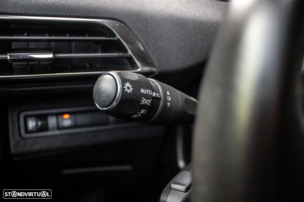 Peugeot 5008 PureTech 130 EAT8 Stop & Start Allure - 16