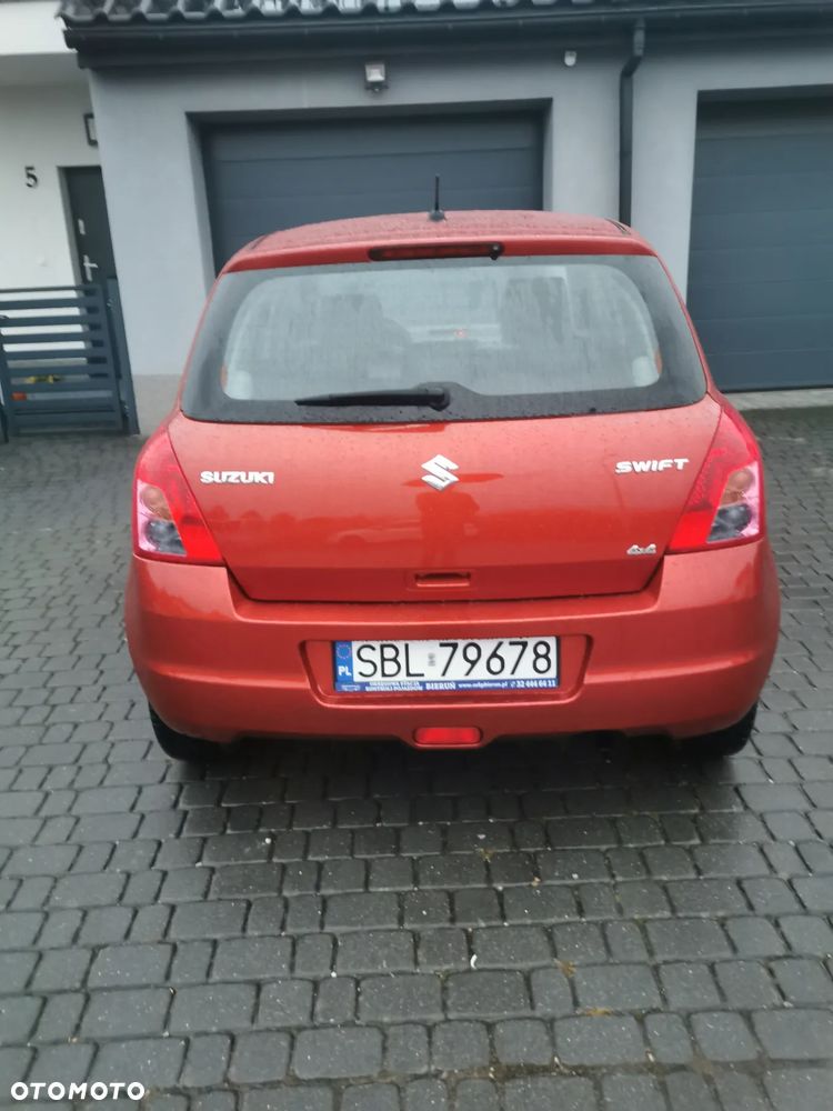 Suzuki Swift 1.3 GS / Premium 4WD - 9