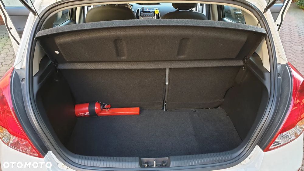 Hyundai i20 1.1 CRDi Comfort - 7