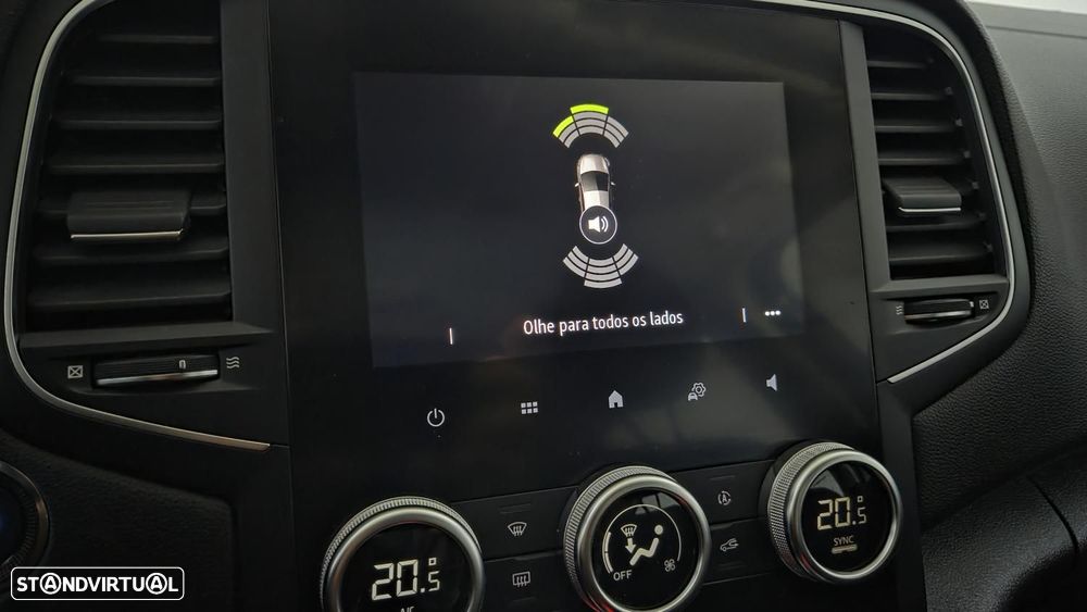 Renault Mégane 1.6 Plug-In Techno - 17