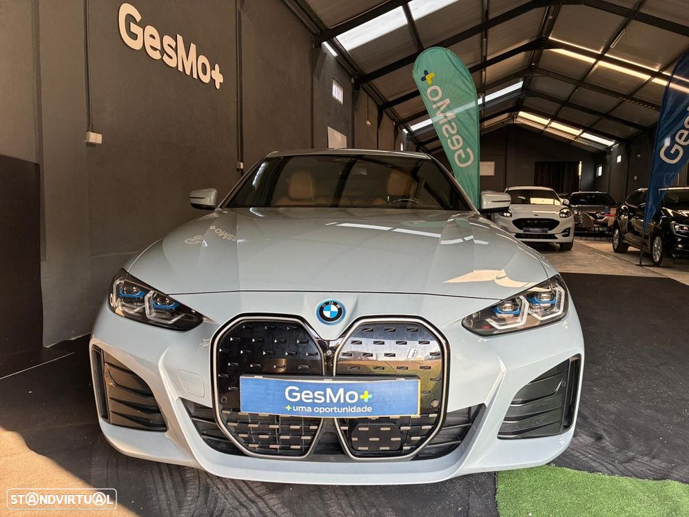 BMW i4 eDrive40 Pack Desportivo M - 2
