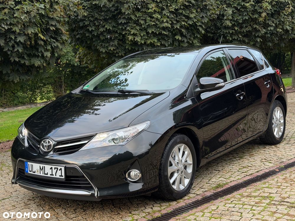 Toyota Auris 1.33 VVT-i Edition - 1