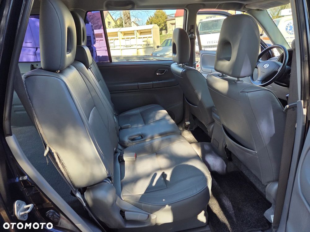 Suzuki Grand Vitara 2.7 V6 - 16