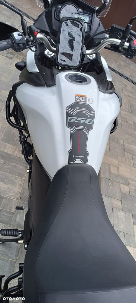 Suzuki V-STROM - 30