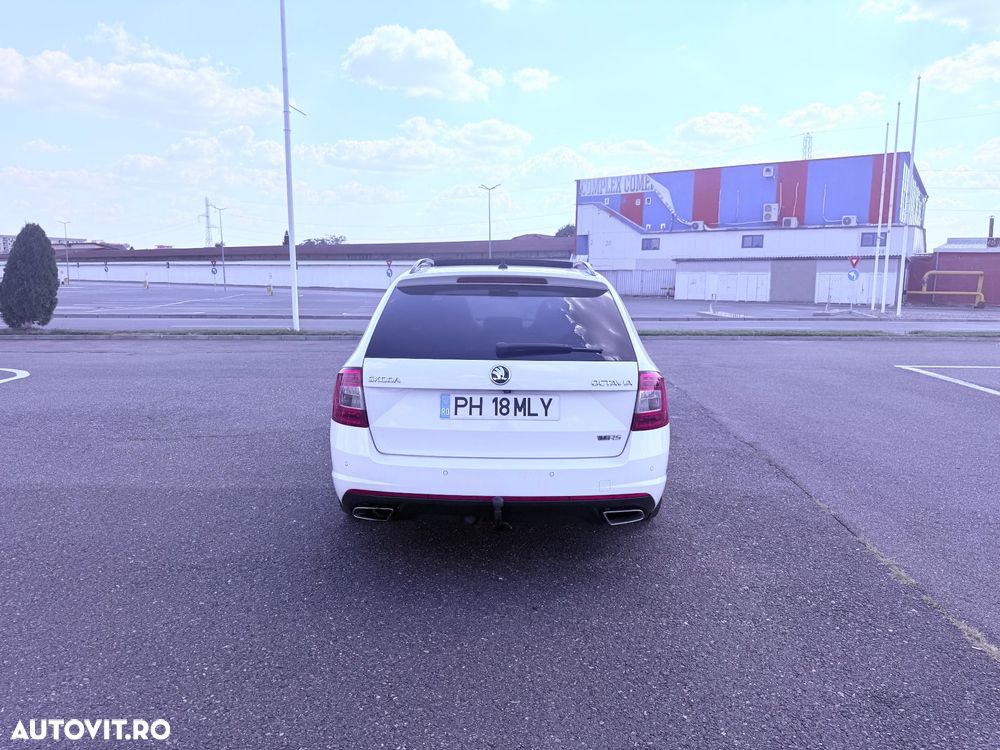 Skoda Octavia 2.0 TDI RS DSG - 13