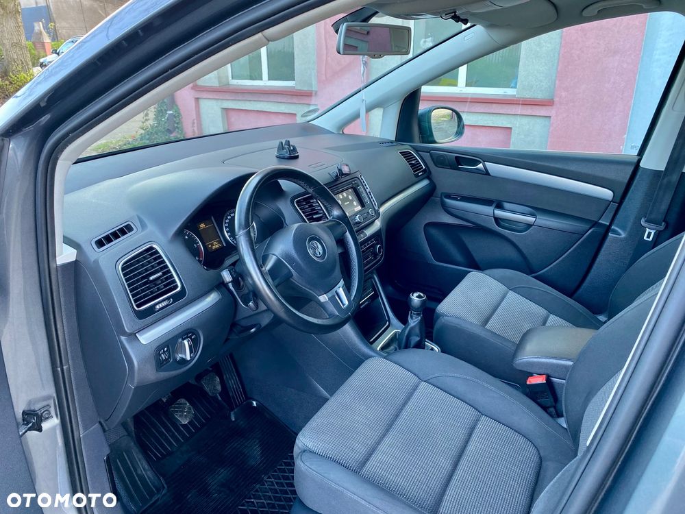 Volkswagen Sharan 2.0 TDI Comfortline - 15