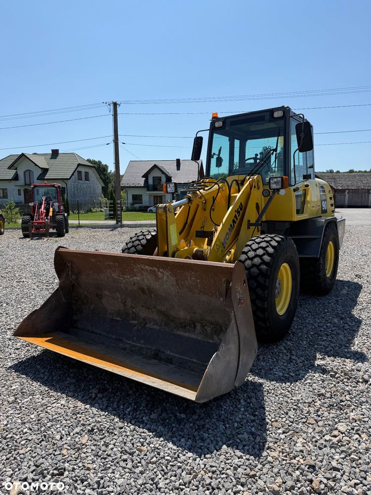 Komatsu WA90 - 10