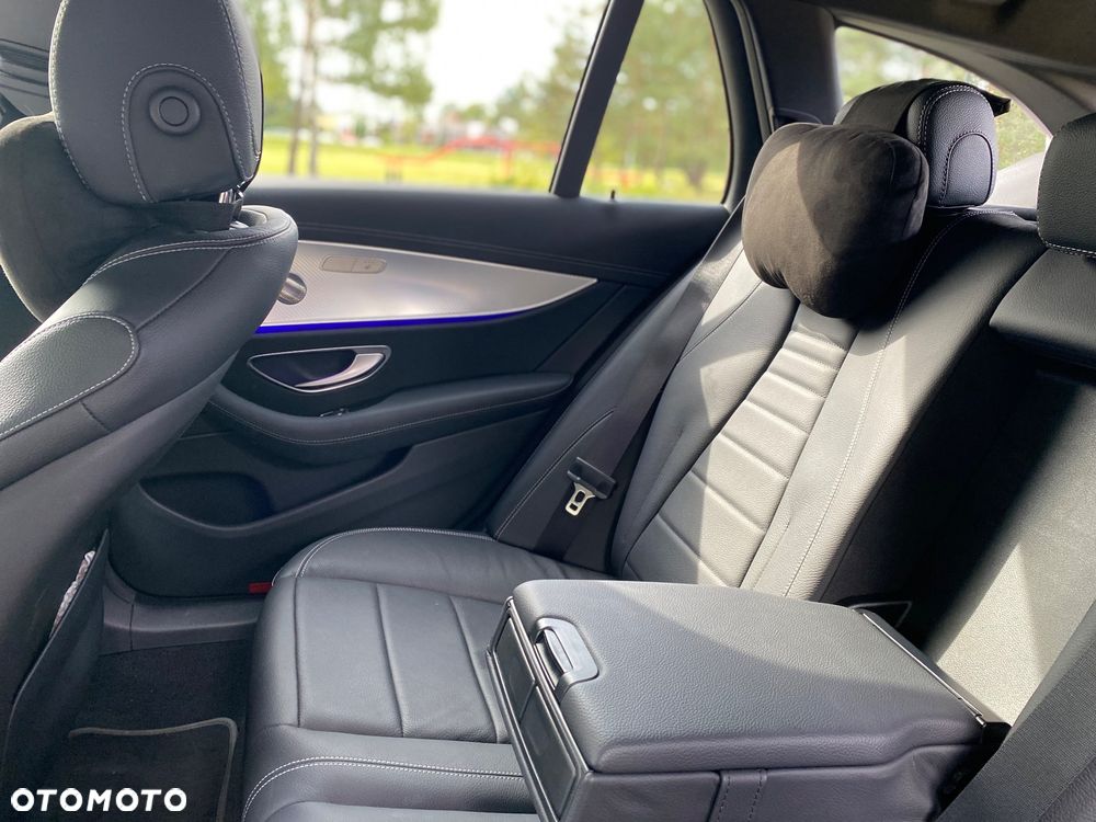 Mercedes-Benz Klasa E 300 de 9G-TRONIC Night Edition - 13