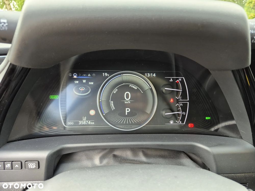 Lexus ES 300h Business Edition - 15