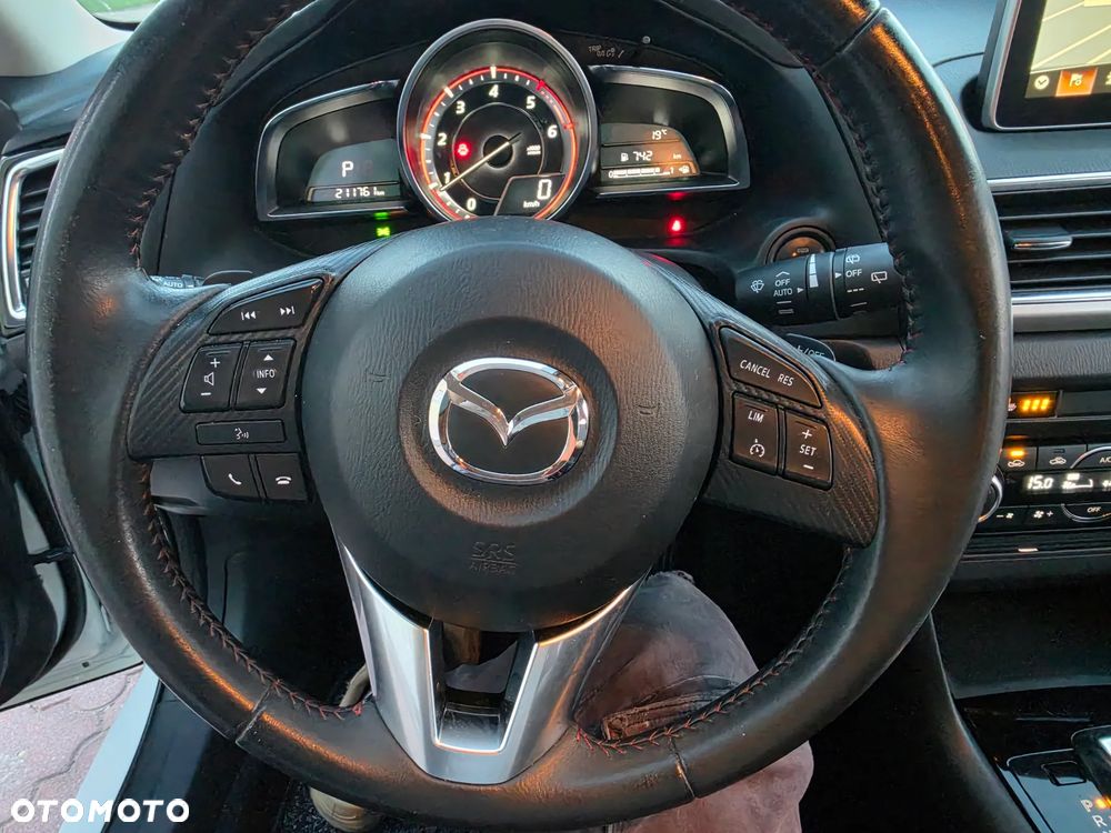 Mazda 3 SKYACTIV-D 150 Automatik Sports-Line - 28