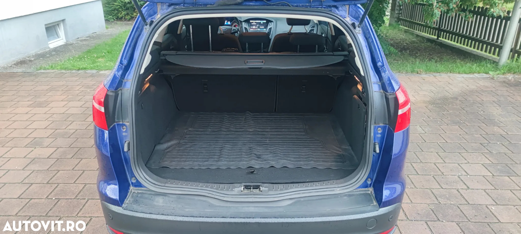 Ford Focus - 13