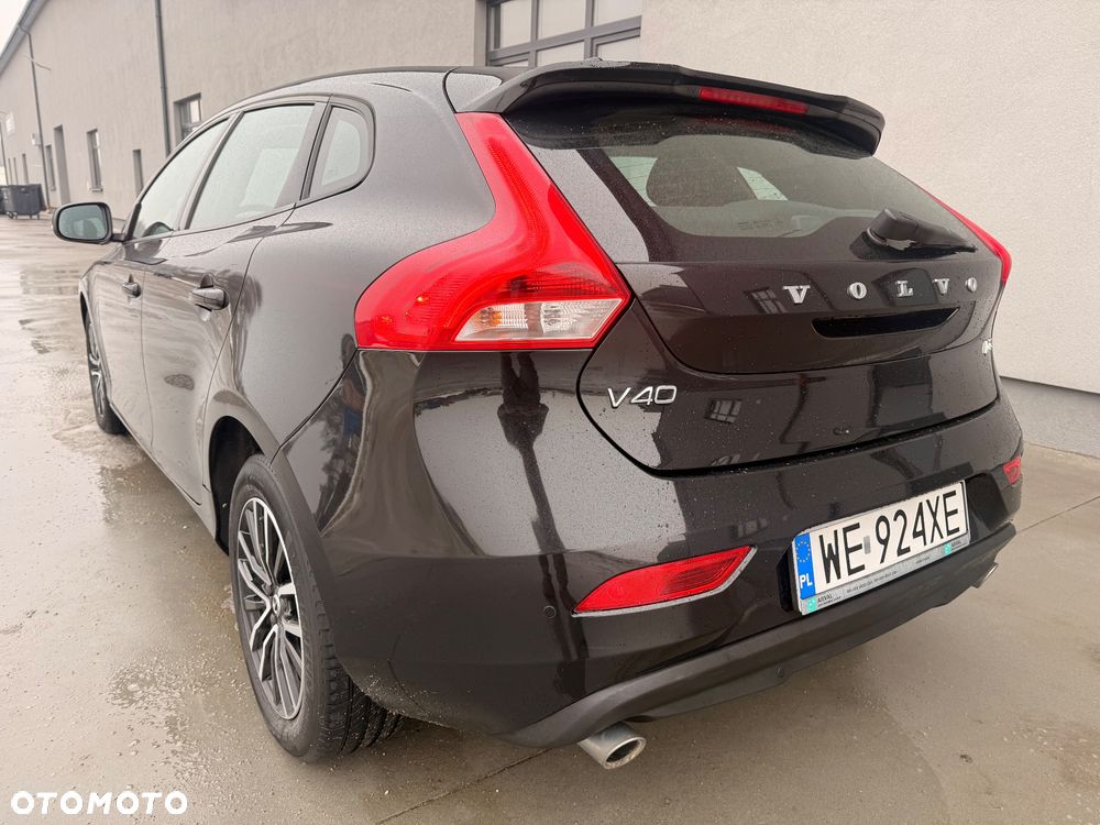 Volvo V40 D3 Drive-E Momentum - 5
