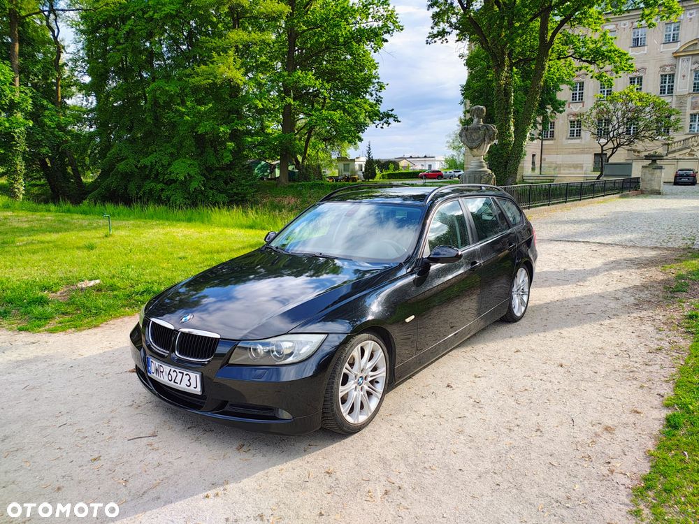 BMW Seria 3 318i - 11