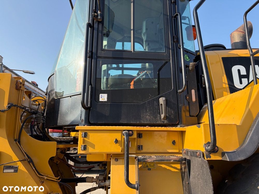 CAST 966 Mxe 4X4 - 27