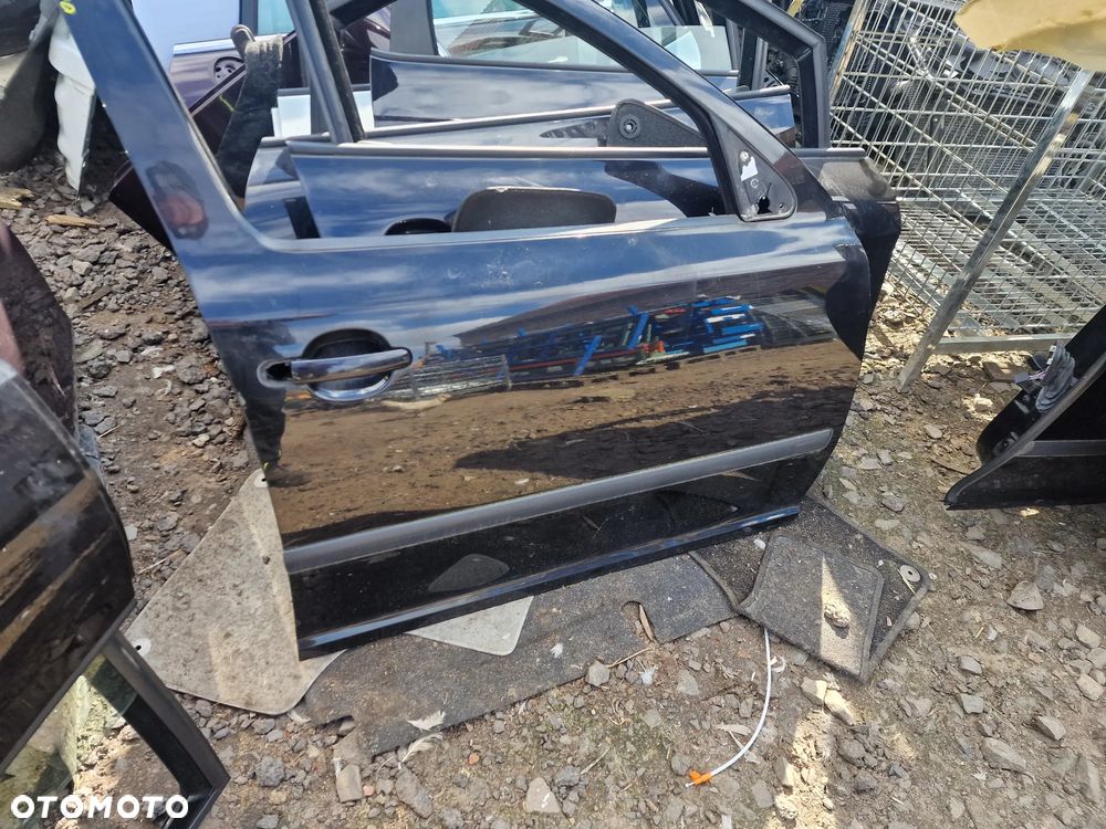 Drzwi prawy przód skoda octavia II w kolorze 9910 - 1