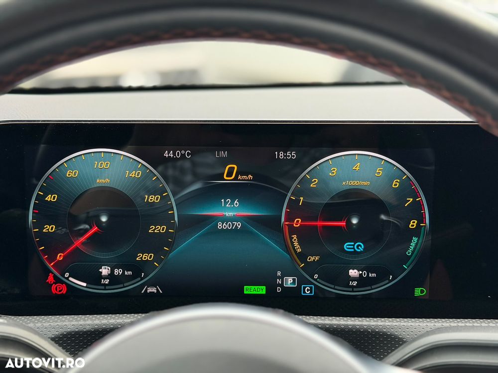 Mercedes-Benz A 250 e 8G-DCT - 24
