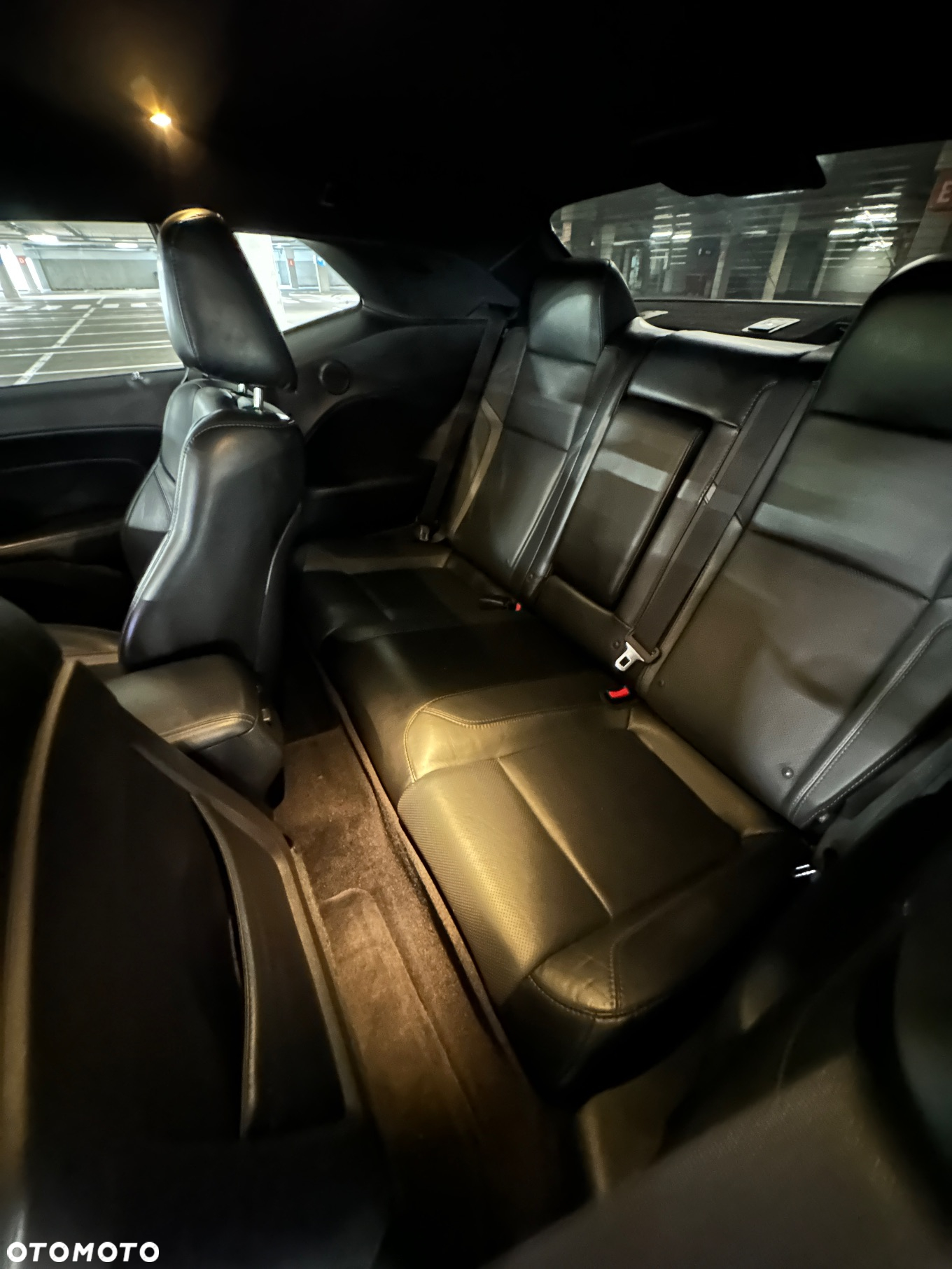 Dodge Challenger 3.6 SXT Plus - 14