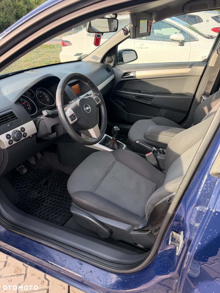 Opel Astra 1.6 Enjoy - 3