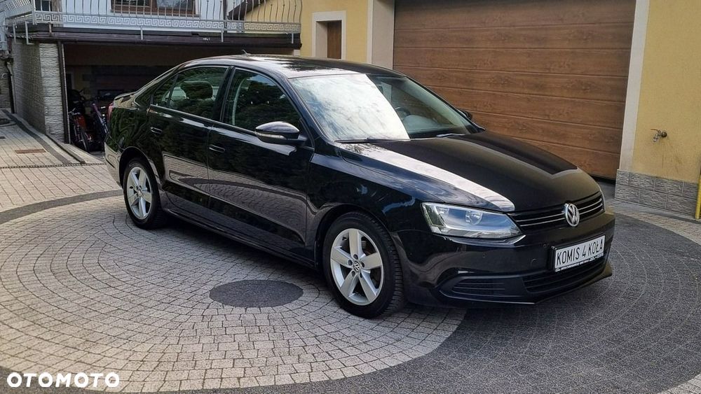 Volkswagen Jetta - 7