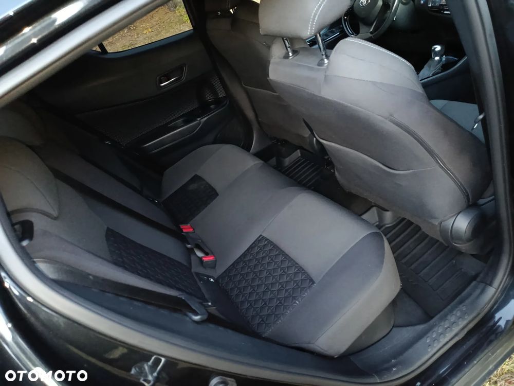Toyota C-HR - 27