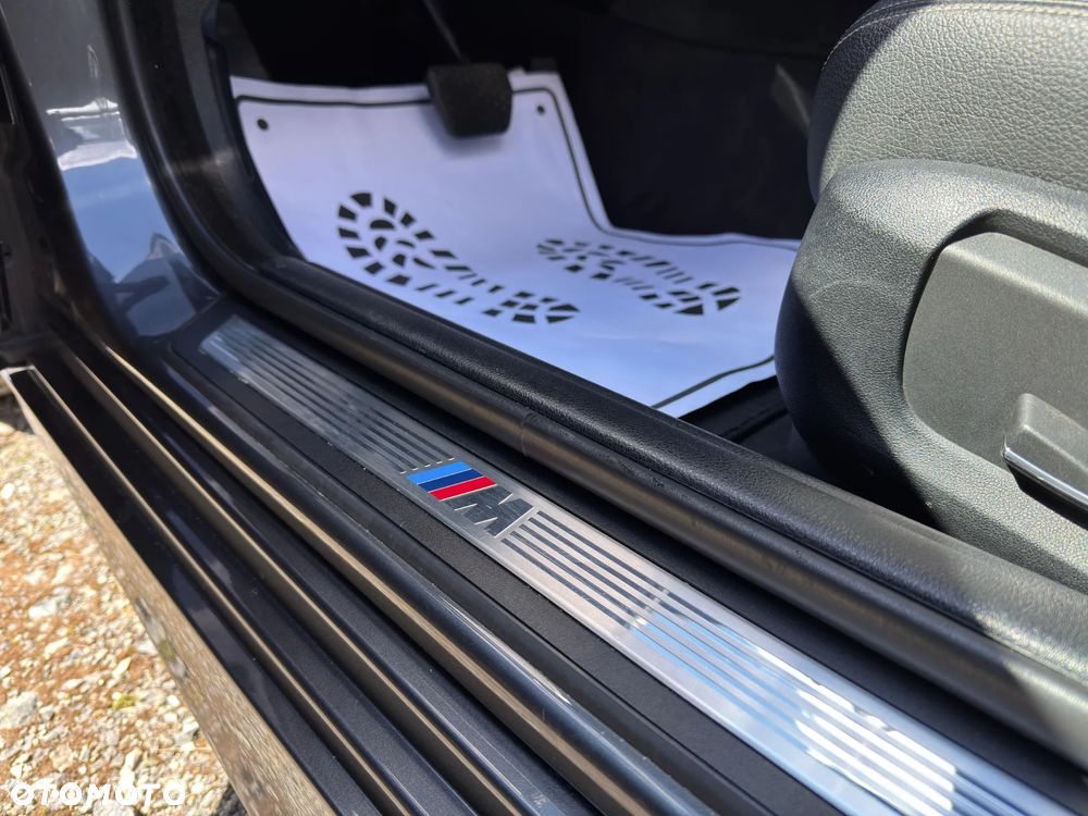 BMW Seria 5 528i xDrive - 33