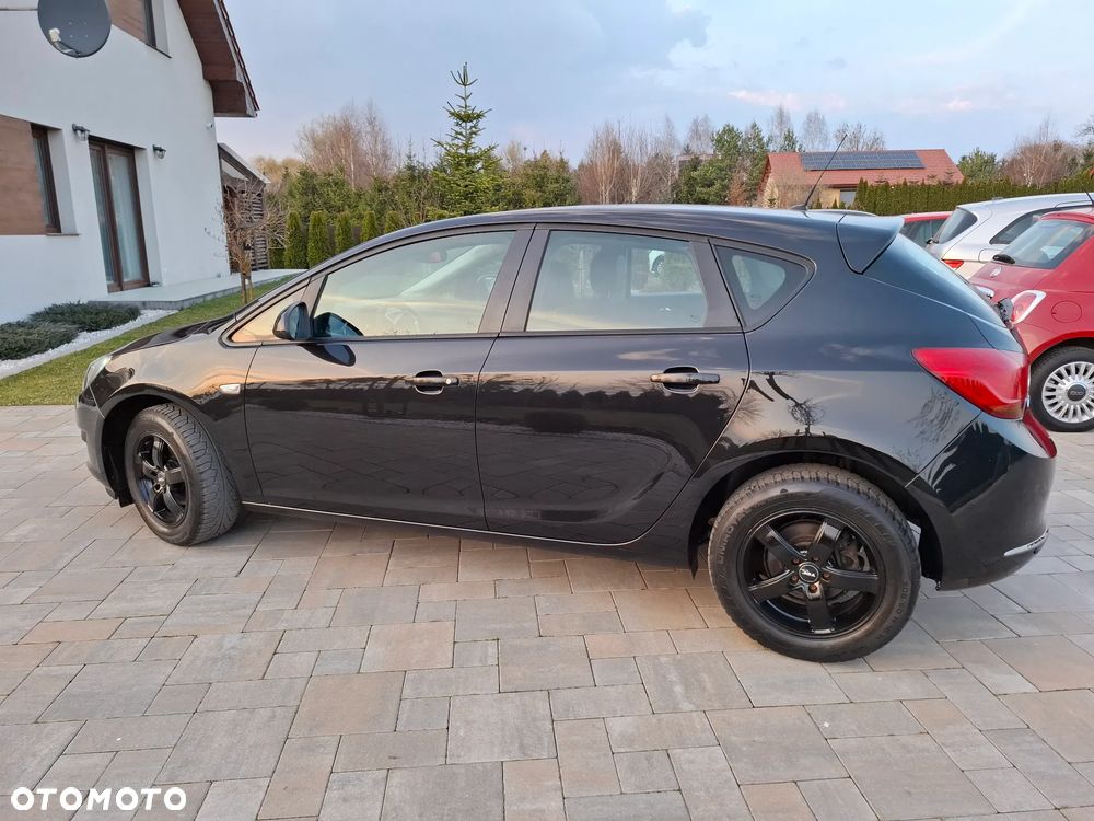 Opel Astra 1.4 Sport - 12