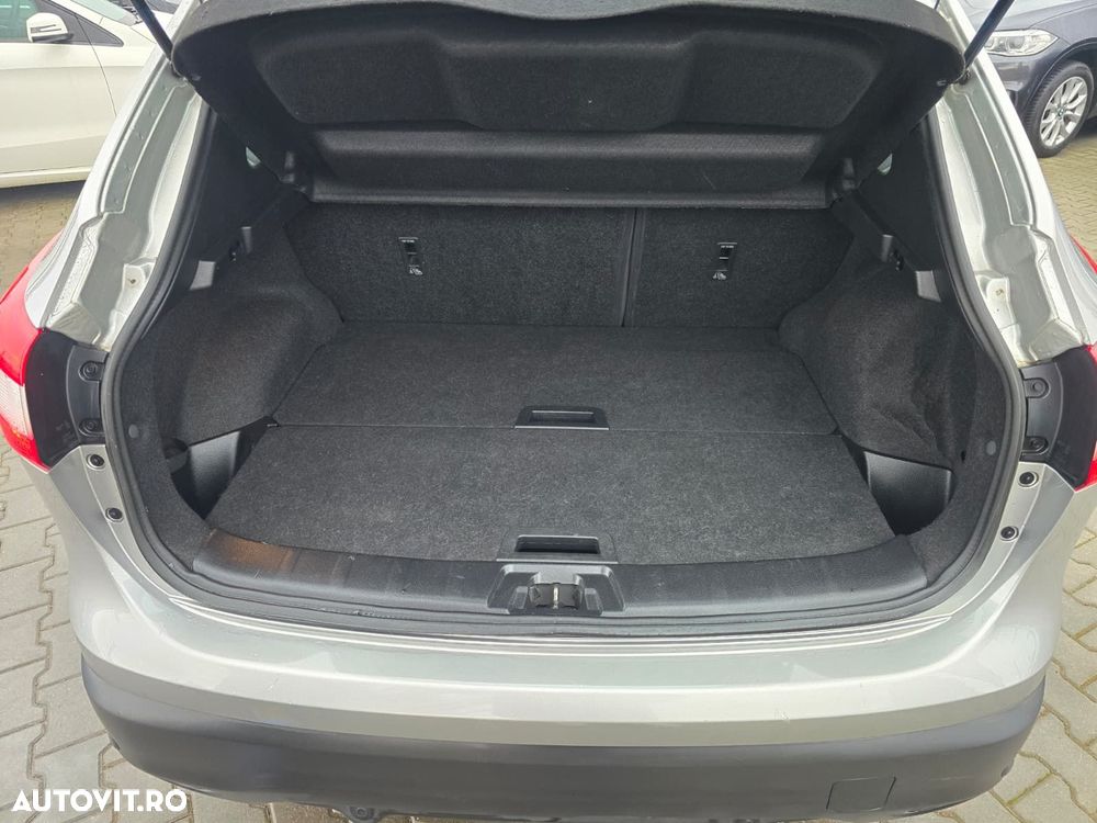 Nissan Qashqai - 12