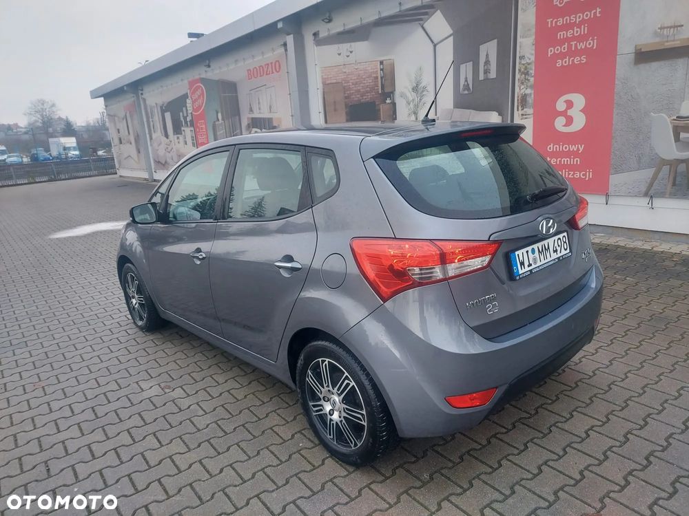 Hyundai ix20 1.6 CRDi UEFA EURO 2012 Edition - 6