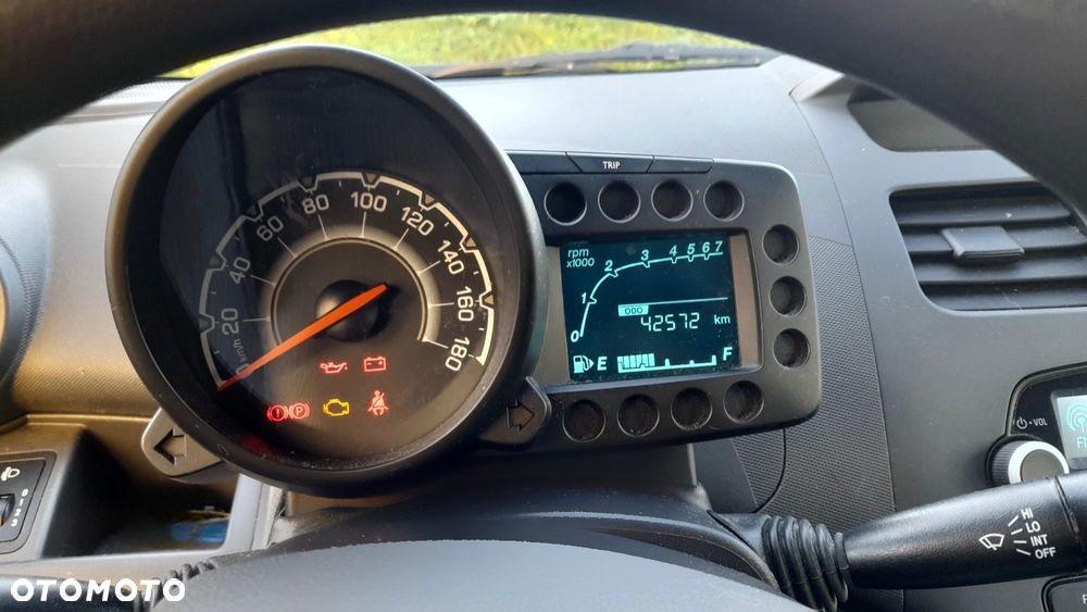 Chevrolet Spark - 5