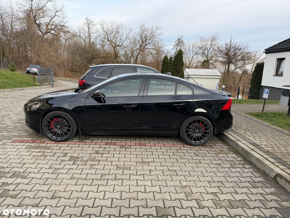 Volvo S60 2.5 T5 - 8