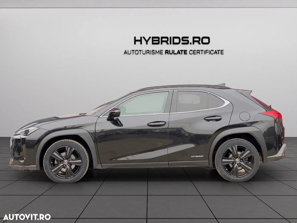 Lexus UX 250h Executive Line - 2