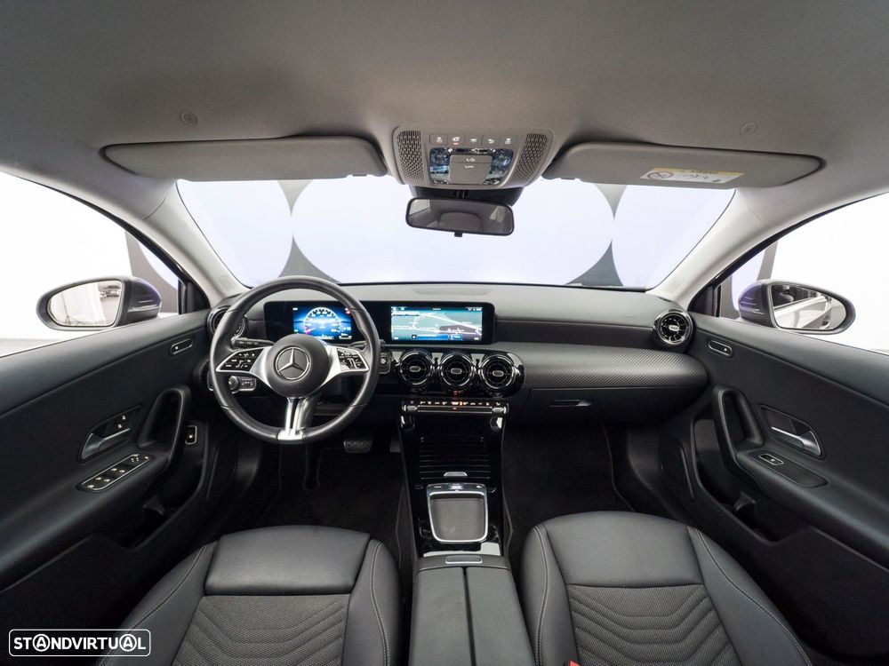 Mercedes-Benz A 250 e - 13