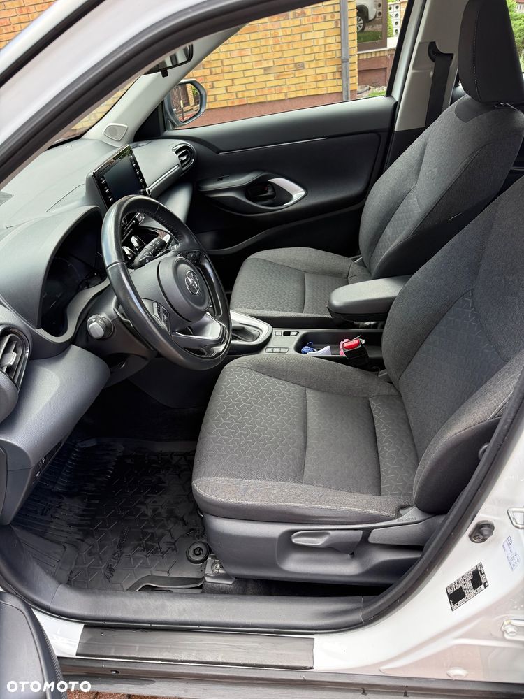 Toyota Yaris Cross - 8