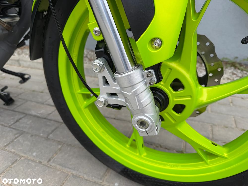 Benelli BN 125 - 14