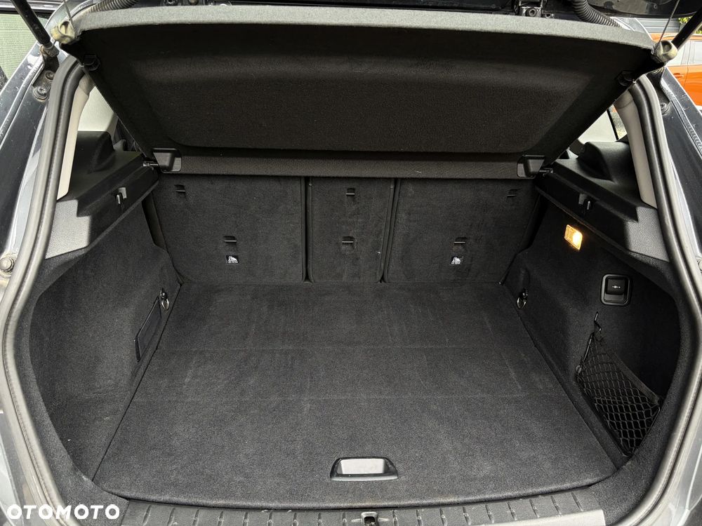 BMW Seria 2 220i Sport-Aut Advantage - 38