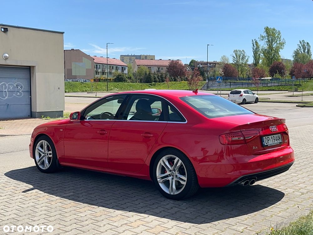 Audi A4 Limousine 1.8 TFSI S line Sportpaket - 8