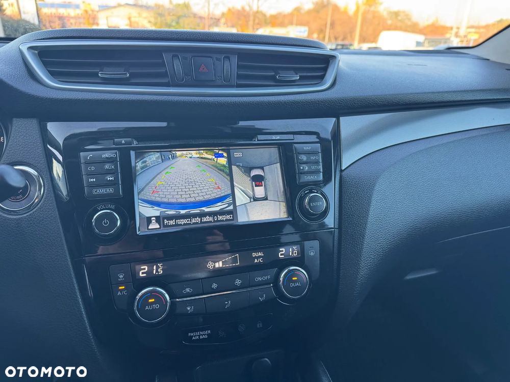 Nissan Qashqai 1.6 DCi 4x4 N-Connecta EU6 - 10